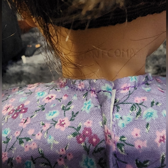 American Girl doll with accessories - Picture 3 of 8